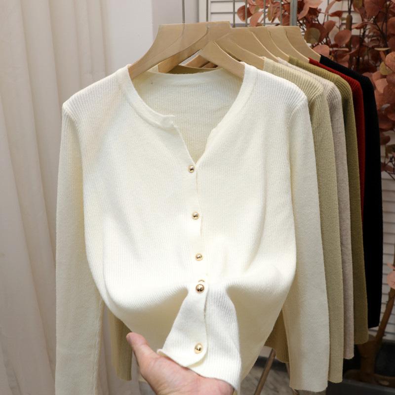 

Knitted long-sleeved cardigan sweater jacket women s new autumn solid color women s temperament knitted sweater top One Size белый
