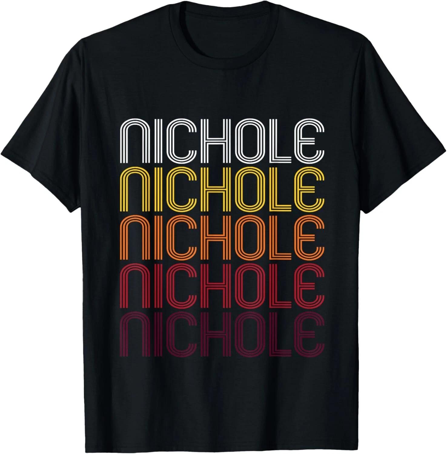 Nichole Retro Wordmark Pattern - Vintage Style T- Shirt en arabe S