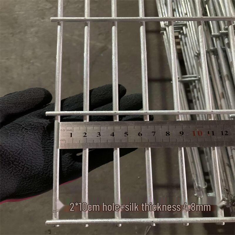 Galvanized Wire Mesh Fence