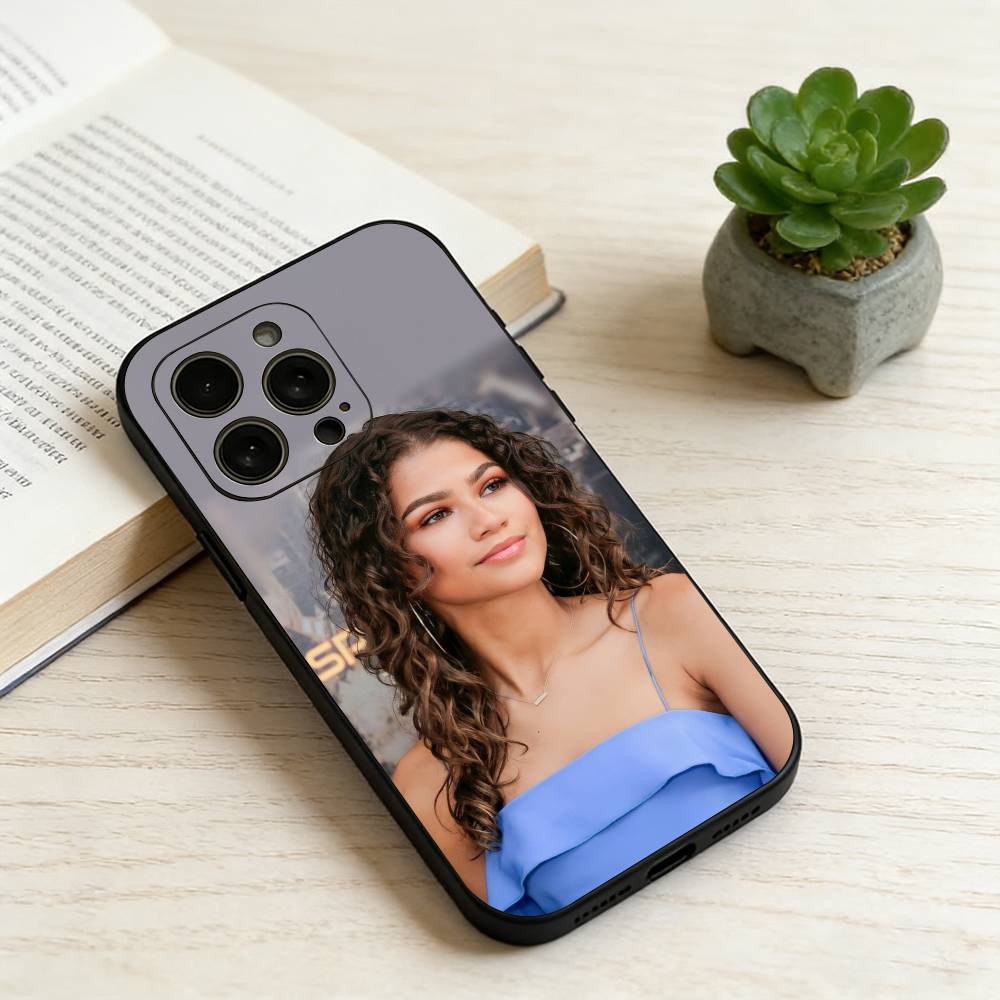 Z-Zendaya Phone Case Silicone Soft For IPhone 17 16 15 14 13 12 11 X XR Plus Pro Max Plus