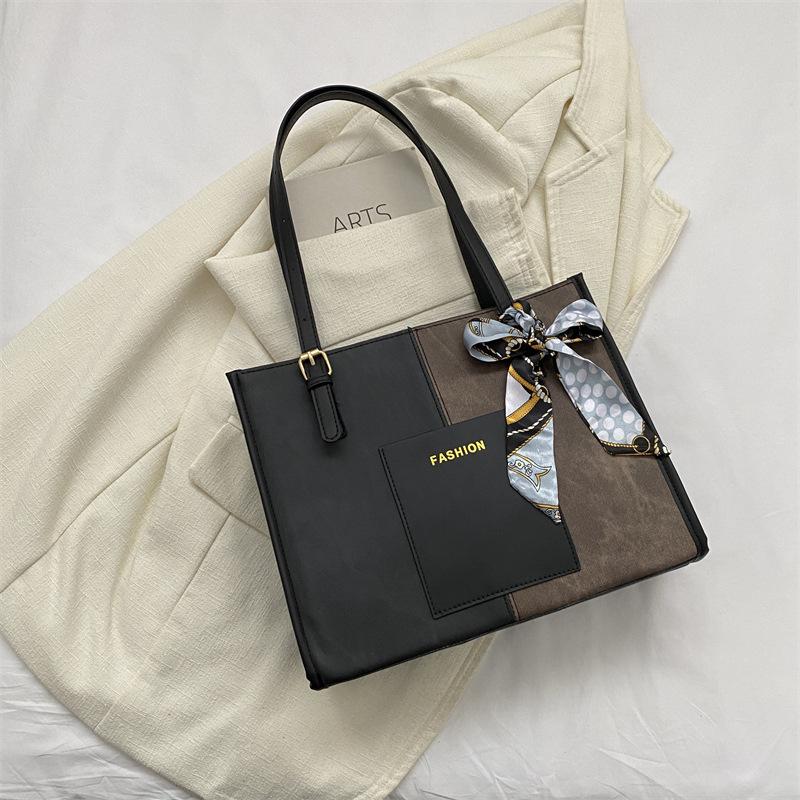 

Модный тренд наплечная сумка женская новая зимняя повседневная женская сумочка большая вместимость сумка-тоут женская сумка чёрный