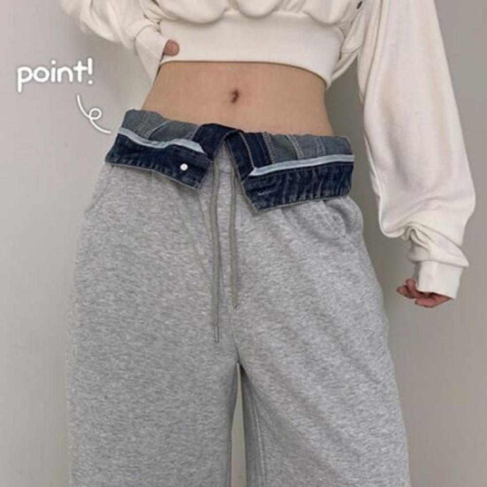 The Pink Sagging Wide Training Pants