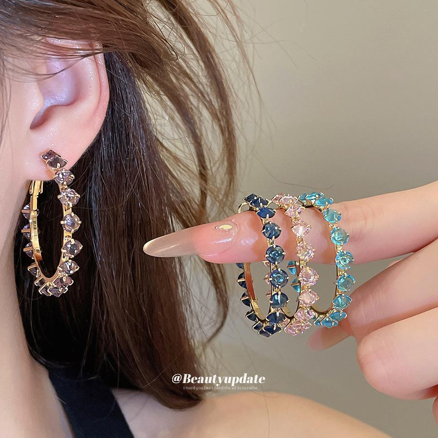 Silver Needle Retro Metal Zircon Circle Geometric Earrings, Ins Light Luxury Niche High Sense Fashion Earrings for Women