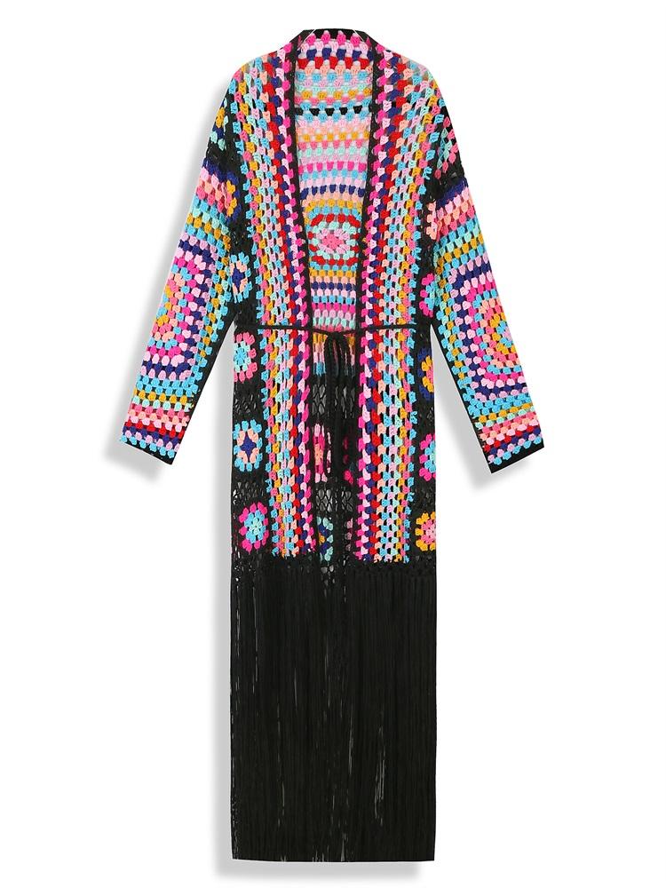 

EDOLYNSA 2024 Boho длинное кимоно ручной работы с бахромой, связанное крючком, сексуальное открытое бикини с поясом и запахом, женское пляжное платье, купальник, накидка One Size чёрный