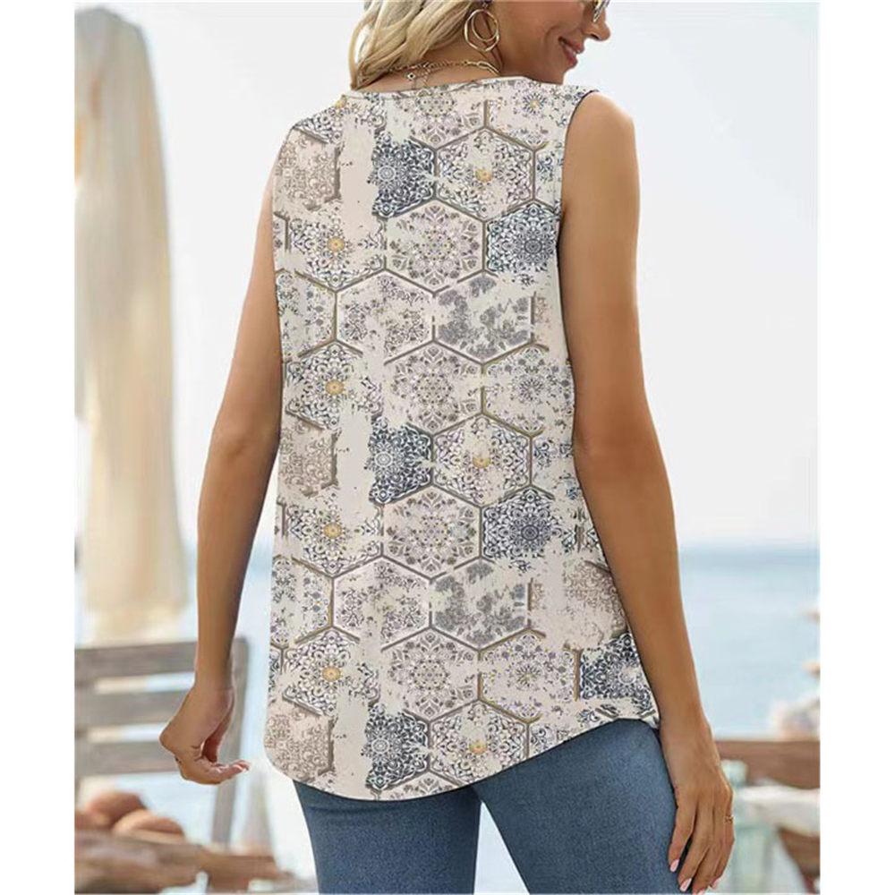 Summer Tank Tops for Women Loose Fit Pleated Square Neck Sleeveless Tops Curved Hem Flowy Tops