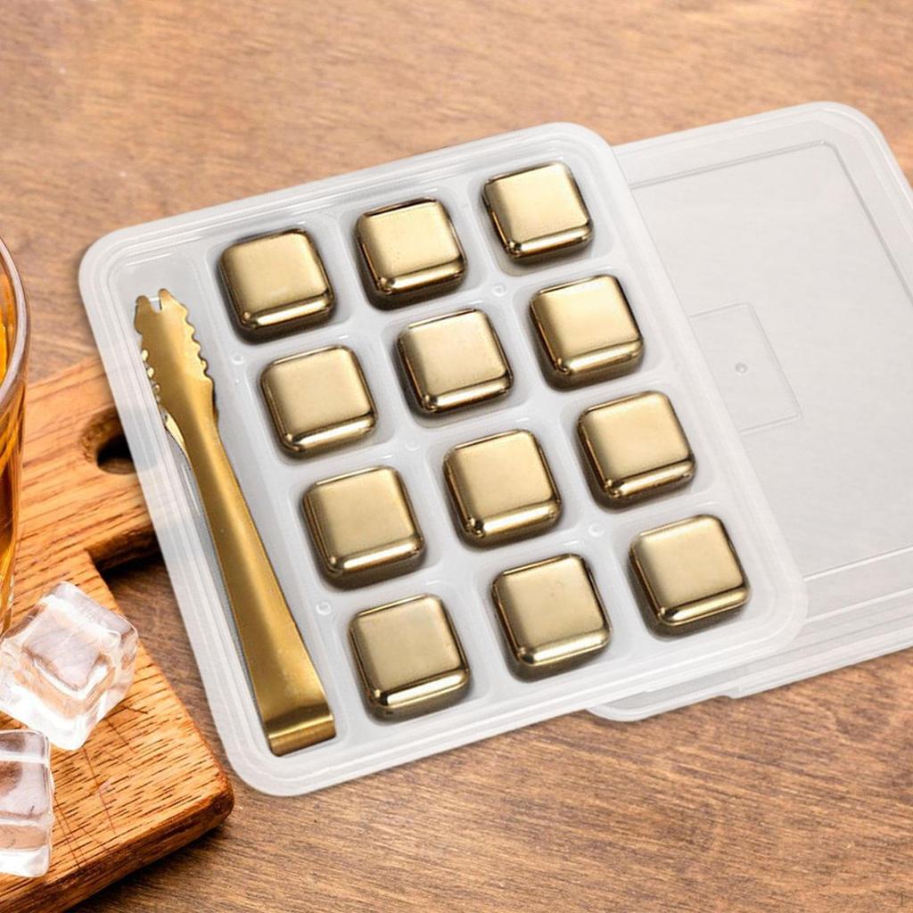 Sada prémiových kostek na chlazení nápojů z nerezové oceli s táckem - ideální na whisky, koktejly a