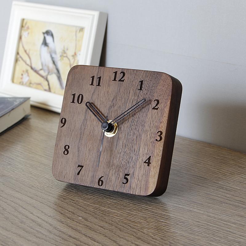 Nordic Table Clock Desktop Timepiece  Living Room Wooden Quiet Modern Creative Black Walnut Mantel Clock Office Decor