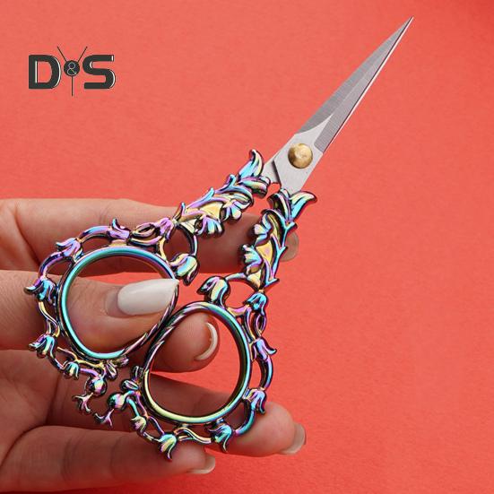 Vintage Carved Flower Scissors Heavy Duty Stainless Steel Sharp Blade Multipurpose Tailor Scissors DIY Embroidery Arts Crafts Crochet Yarn Needlework