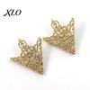 Alloy Shirt Embellishment 1 Pair Vintage Collar Clip, Hollow-Out Decoration Fixing Clip Triangle Brooch Pin for Men Women