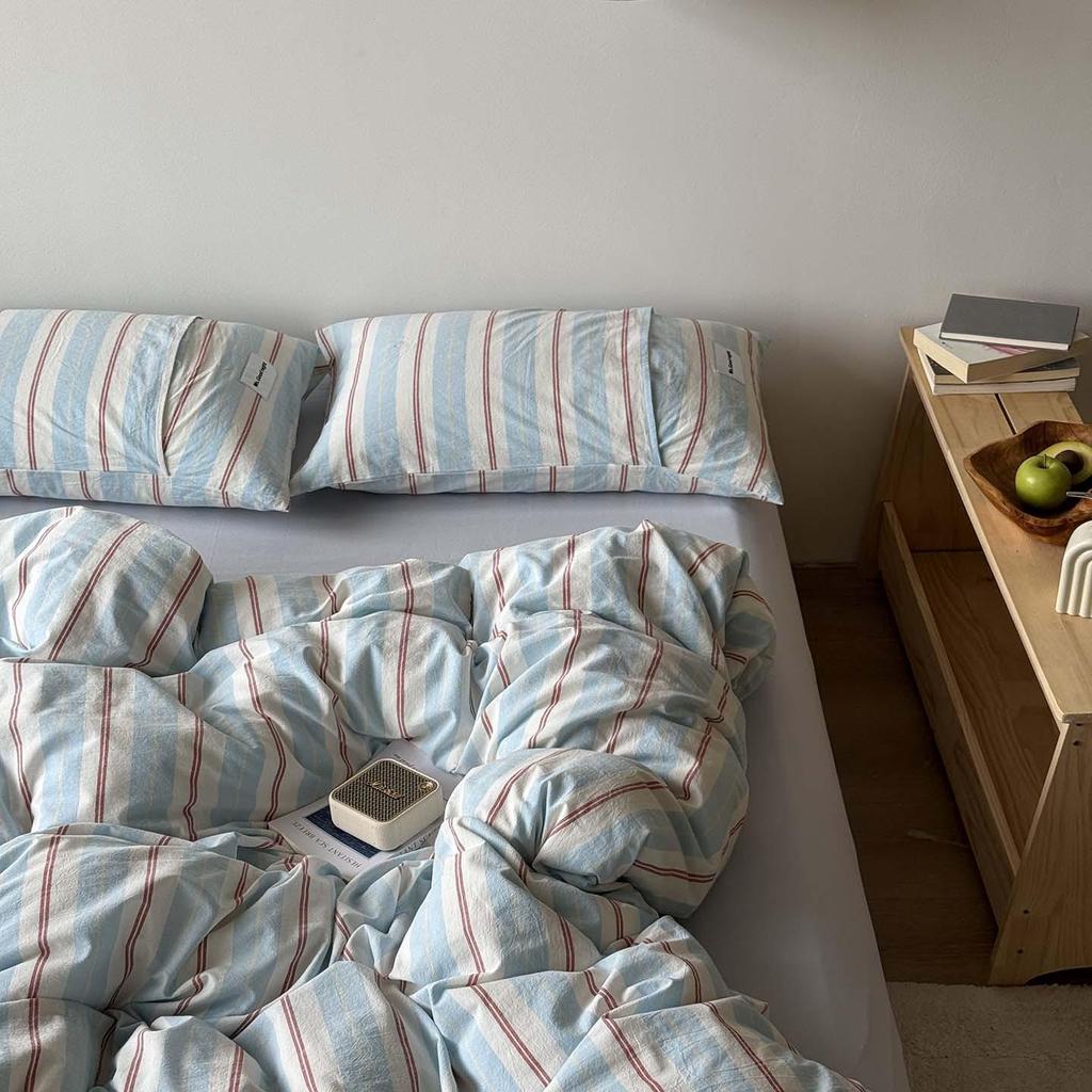 Korean Style Striped Jacquard Cotton 4-Piece Bedding Set - Fits 1.5m/1.8m Beds
