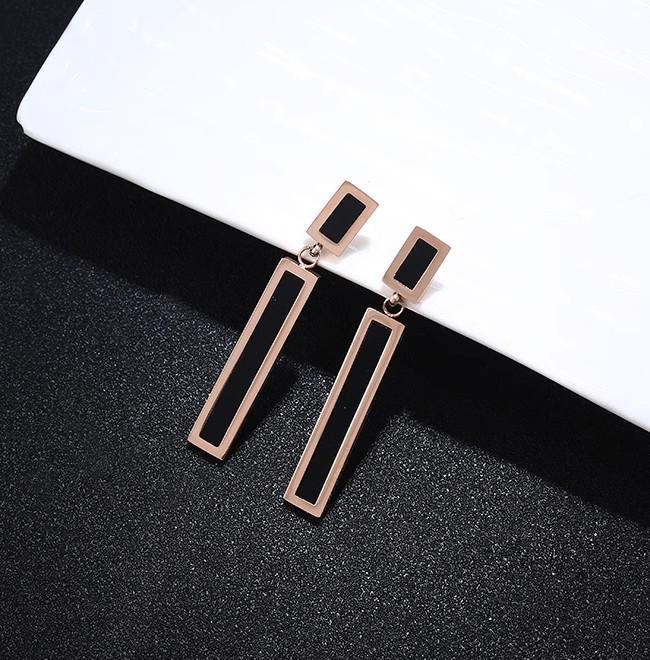 

Versatile Geometric Rose Gold Stud Earrings - Long, Non-Fading Titanium Steel for Women