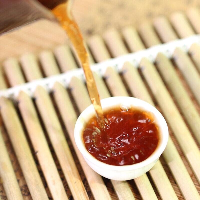 357 g de prăjitură de ceai Puerh Ceai Puerh copt din Palatul copacului antic din Yunnan, China