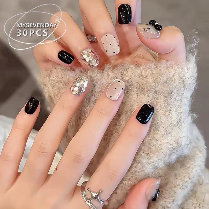 

Xiaohongshu Trendy Handmade Cartoon Flash Nail Art Patches - High-End Removable Wearable Fake Nails. Handmade S - 10 pieces/bag