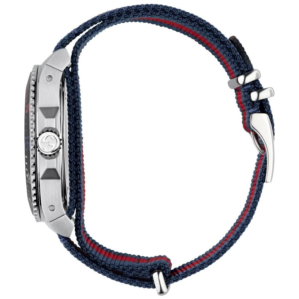 Gucci Orologio da uomo con quadrante nero YA136210