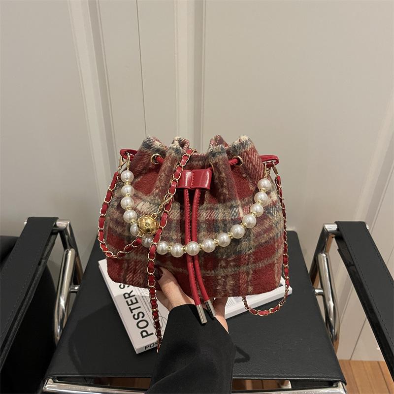 

Simple Plaid Bucket Bag for Women 2026 New Fashi Chain Crossbody Shoulder Bag червоний