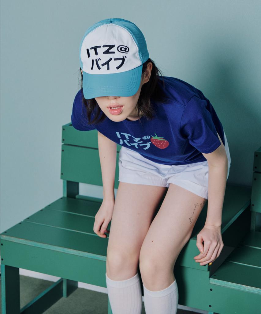 Isjabaibeu Mix Logo Trucker Cap - Skyblue