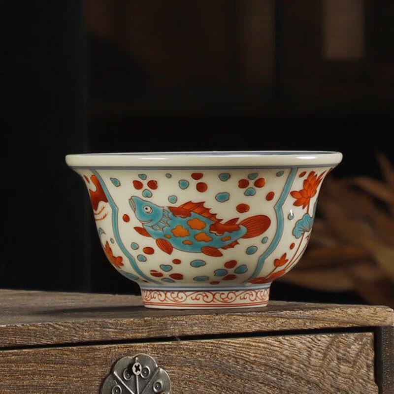 Deouxingguang Ceramic Gongfu Tea Cup - Intertwined Lotus