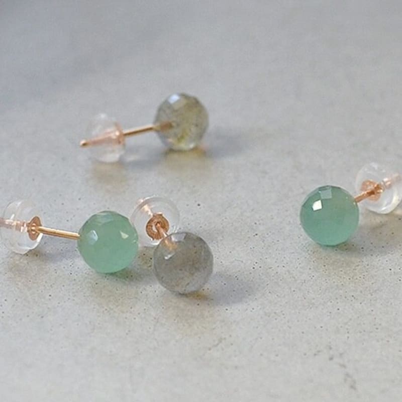 

martha in the garret venue gray