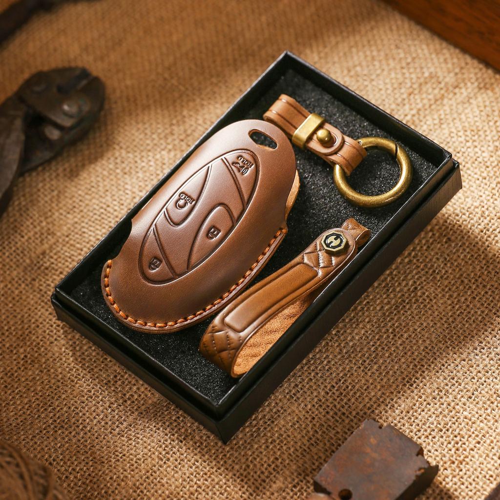 The New Retro Key Bag Is Suitable for Korean Hyundai Car Key Cover, Purely Handmade High-end Protective Shell Buckle, Cowhide.