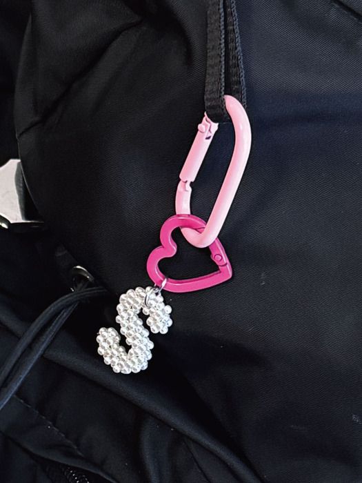 objet213 Initial pearl keyring