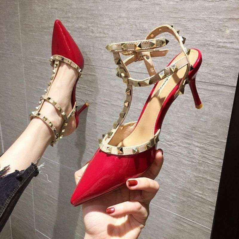 Rivet Nude High Heels Women's Thin Heels 2025 Spring and Autumn New Pointed Versatile Sexy Empty Women's Single Shoes