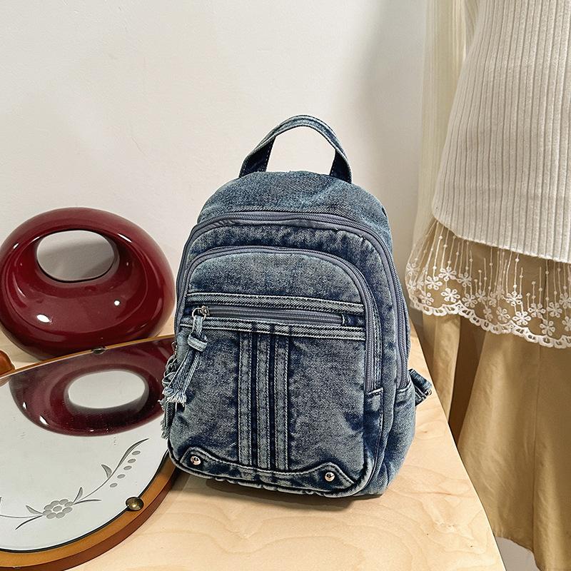 Schoolbag Denim Breast Bag Women's New Versatile Lightweight Outdoor Multifunctional Messenger Bag Multi-pocket Change Mobile Phone Bag