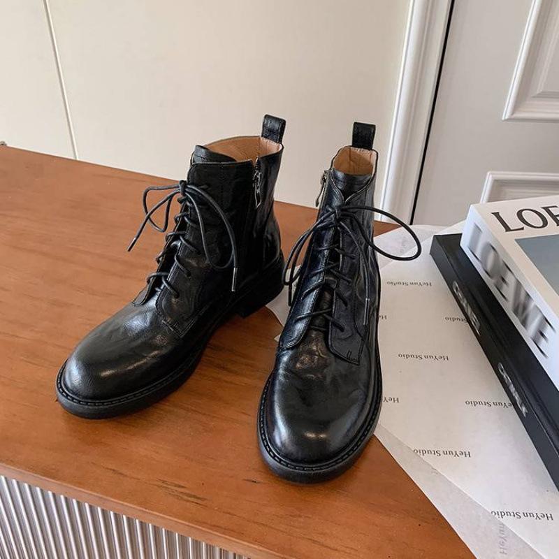 Autumn and winter women's leather boots leather large size medium boots lace-up versatile medium heel round head thick-soled sheepskin Martin boo