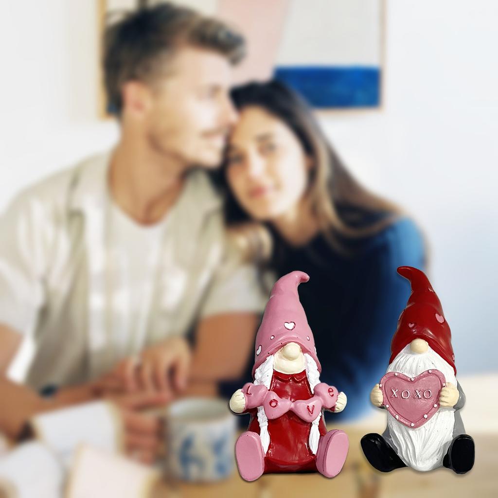 Gnome Valentine's Day Ornament Table Decorations - Christmas Gnome Figurine Valentine's Day Decoration Gift Resin