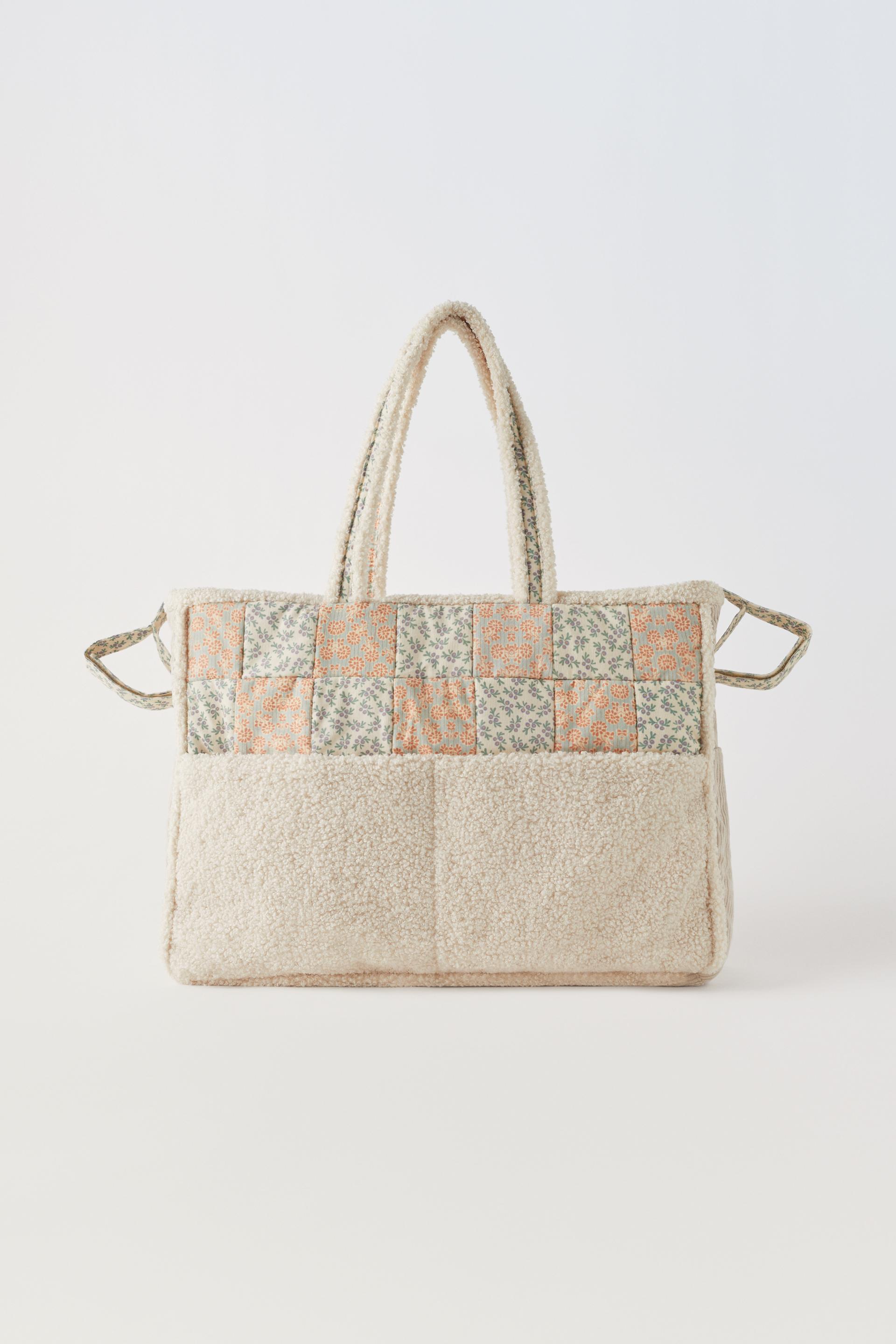 

ВЕЛЬЗОВАЯ СУМКА С ЦВЕТАМИ