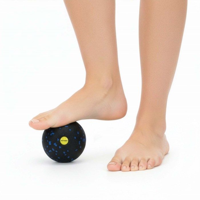 ACTIGET Ball for Post-workout Muscle Massage, Moderately Hard Spiked Roller, Black and Blue