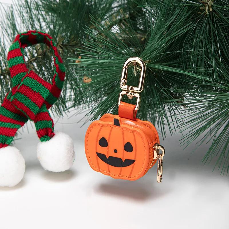 Halloween-themed Bag Charms New Pumpkin Keychains Fashion Spiderweb-shaped Coin Purses Exquisite Hardware Buckles Holiday Gifts