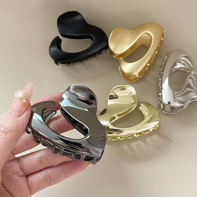 Light Luxury Irregular Geometric Hollow Shaped Hairpin Advanced Multicolor Metal Shark Clips Simple Hair Accessories