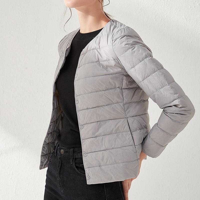 Light down jacket women's round neck autumn and winter new fashion slim-fitting white duck down short coat women
