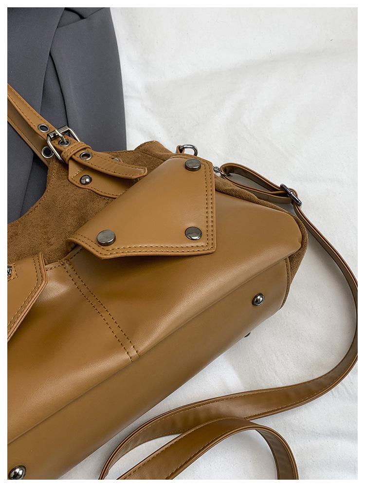 Exquisite Women's Fashion Versatile Shoulder Crossbody Bag - High-End Casual Commuter for Autumn/Winter 2025