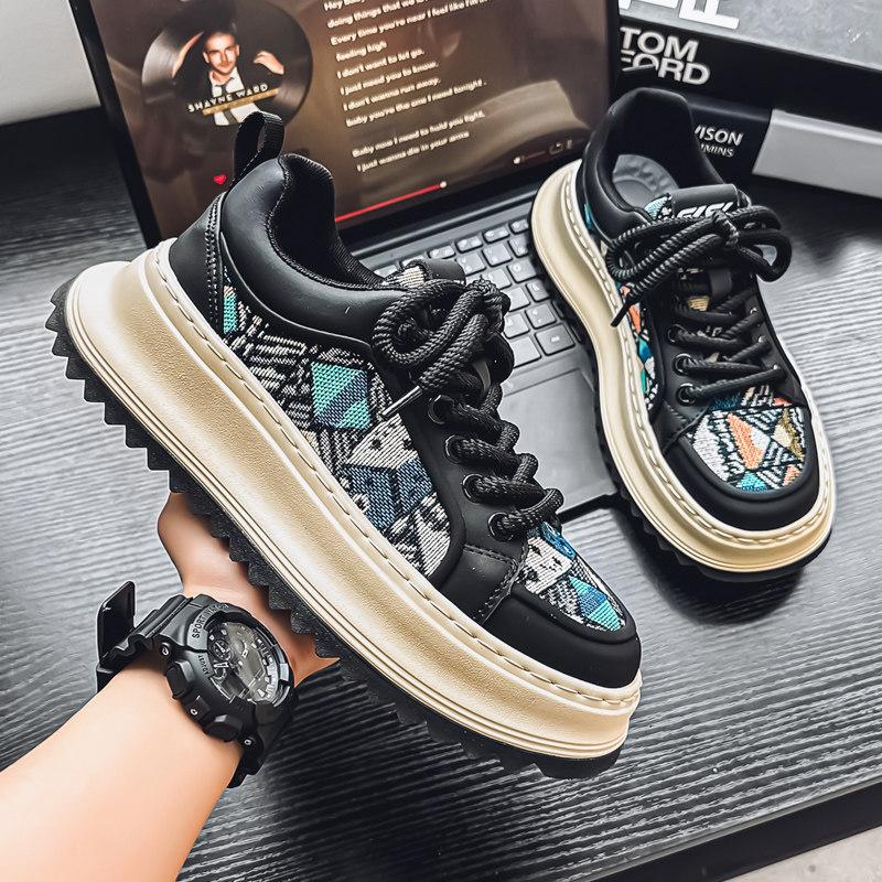 2026 China-Chic Chinese Style Niche Design Board Shoes Men With Thick Soles High Embroidery