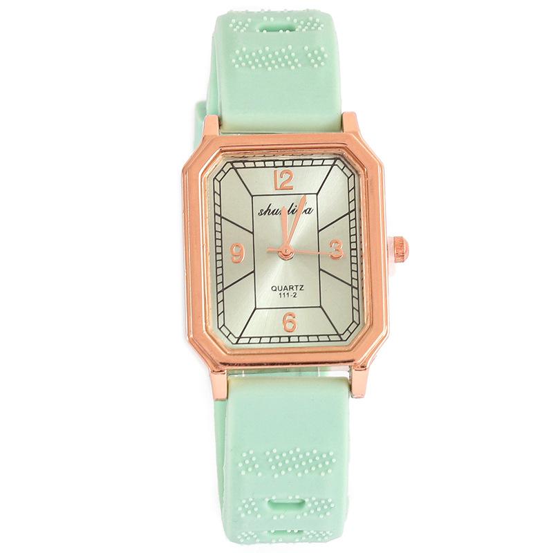 Fashion Versatile Ladies Watch Rectangle Casual Silicone Strap Quartz Watch Schoolgirl Watch