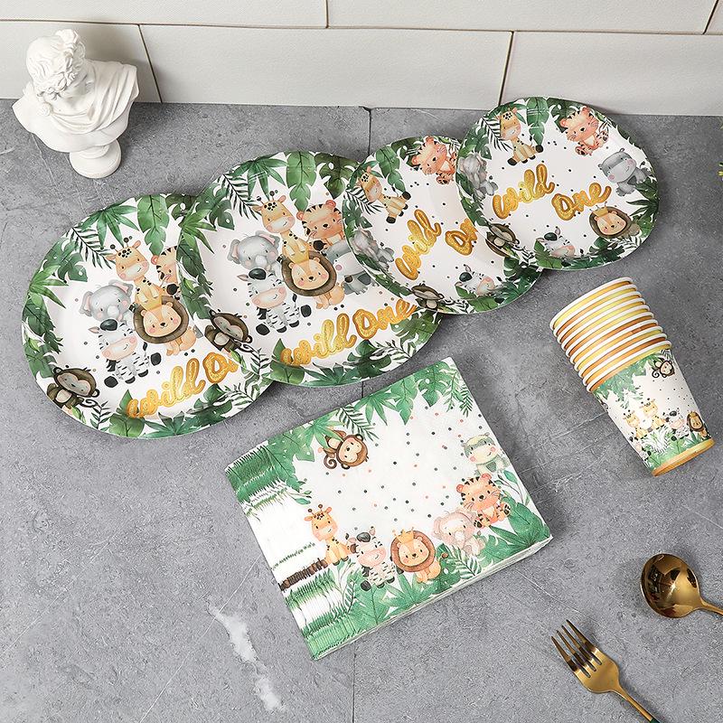 Jungle Animals Disposable Tableware Set: Napkins, Plates, and Cups for High-End Restaurants and Hotels (4-Piece).