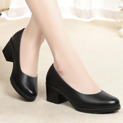 Damenschuhe neue Frühling eckige Zehen dicker Absatz mittlerer Absatz Damenschuhe vielseitig professionell Arbeit Arbeit schwarz hohe Absätze