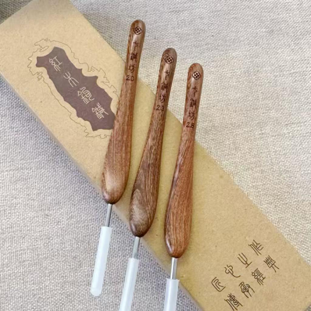 Handmade Wool Crochet & Knitting Tools: Ox Horn Wood Circular Needles