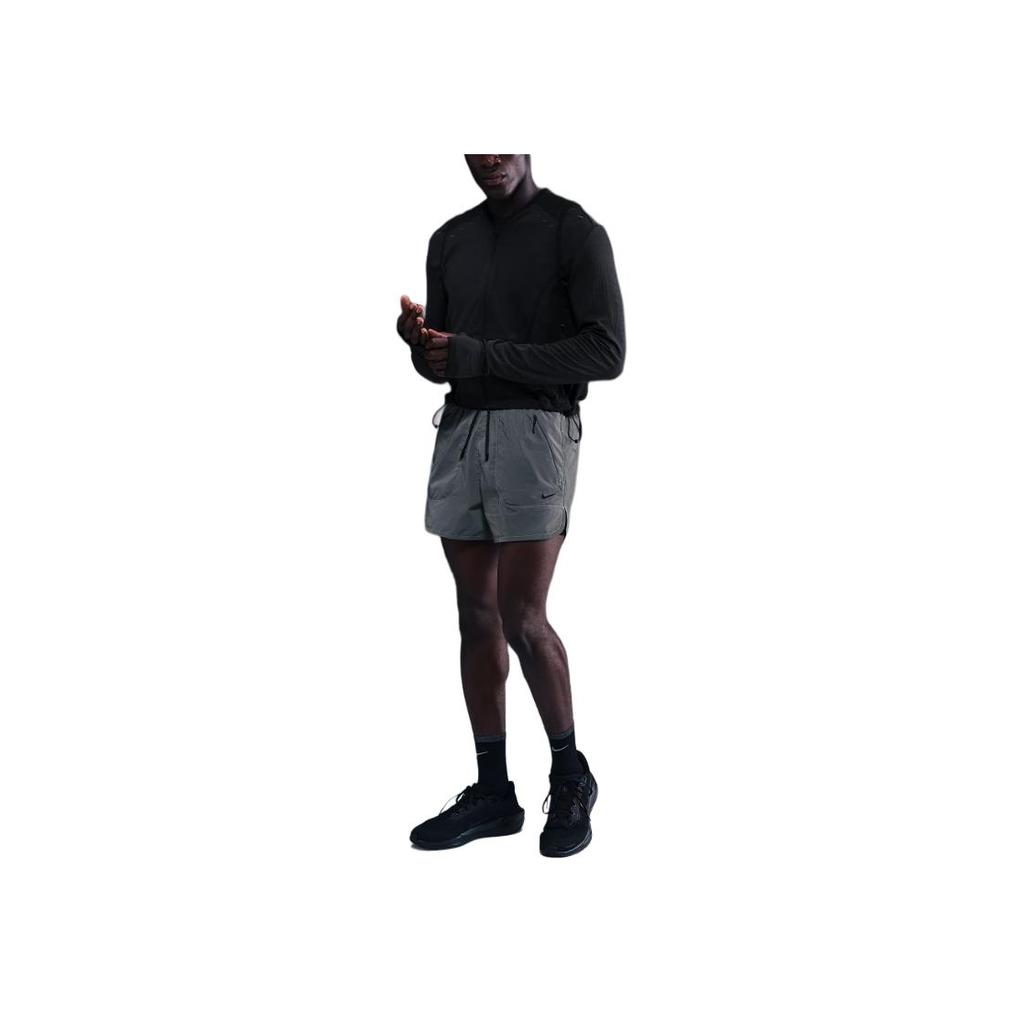 Nike Reflective Detail Lace-Up Three-Quarter Sports Shorts Men shorts IM6267-010