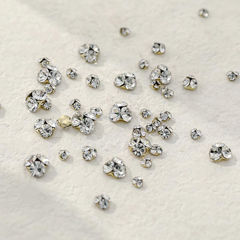 5Pcs 3D Shiny Nail Rhinestones Luxury Crystal Diamonds Classic Piles Of Diamonds Nail Art Decorations Diy Manicure Ornaments