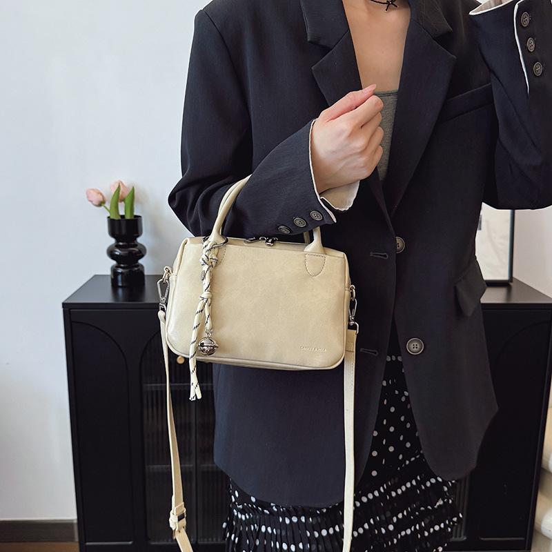 Hand Carry Small Square Bag Women's New Fashion Versatile Shoulder Messenger Bag