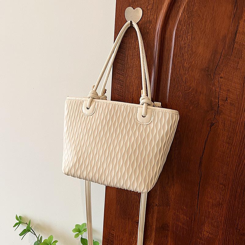 Small Bag Women's New Versatile Messenger Bag Fashion Casual Handbag