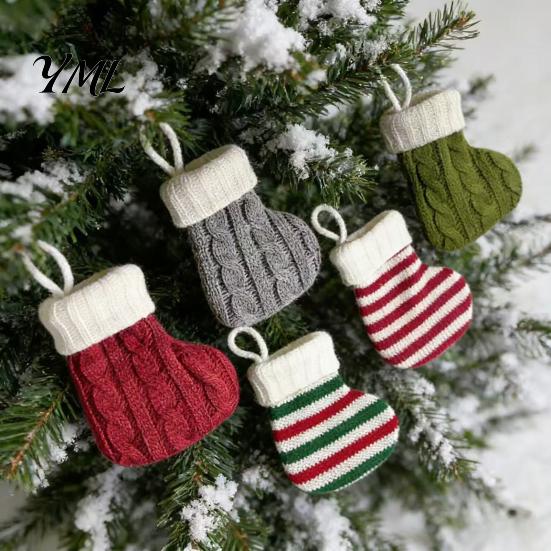 Holiday Tree Hanging Ornaments Mini Knitted Christmas Stocking Ornaments, Knit Xmas Decor, Small Indoor Party Supplies Pendants for Tree, Mantel,