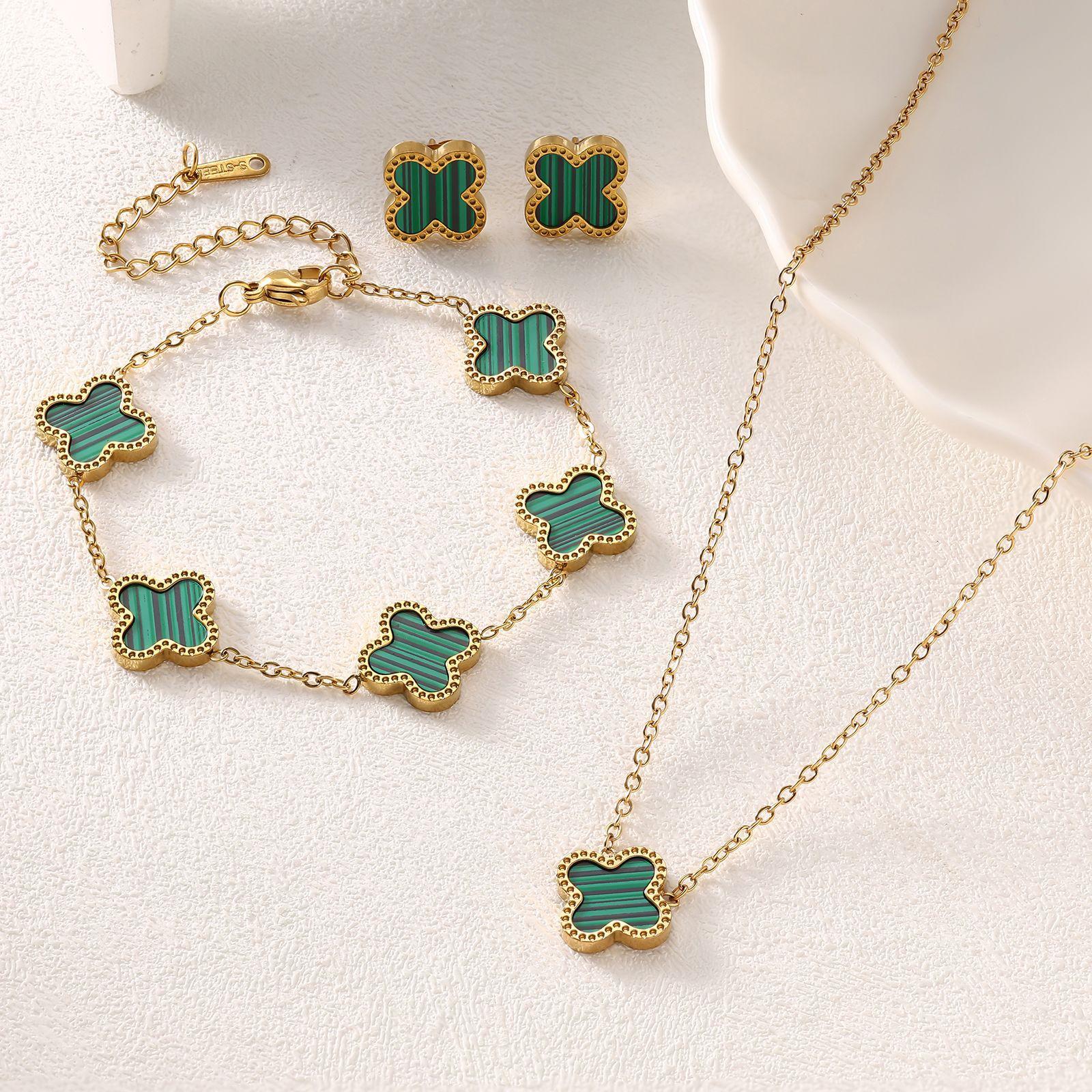 

3 шт. титановая сталь четырехлистный клевер ожерелье Beimu браслет Earnail комплект из трех предметов модные 18K цвет сохраненные ювелирные изделия necklace+bracelet+earring зелёный