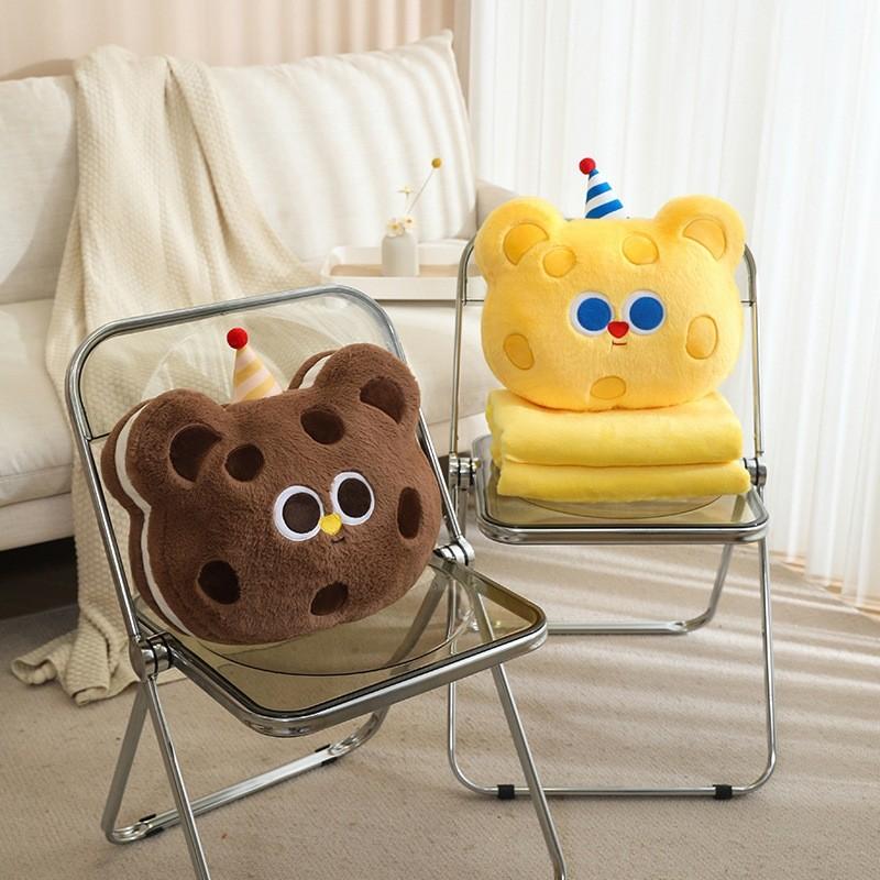 Cookie Cartoon Bear Pillow 2 In 1 Air Conditioning Blanket Lunch Break Cushion