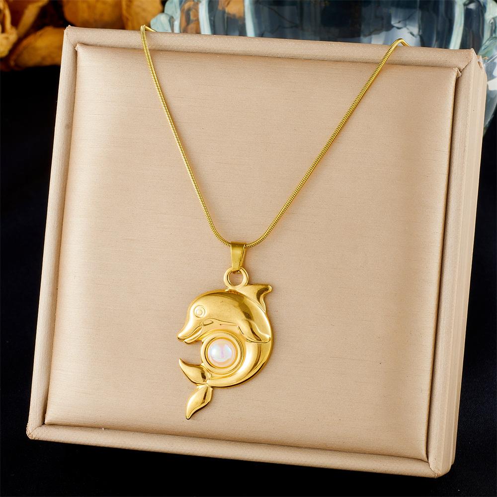 Fashion Ocean Pendant Necklace Gold Starfish Shell Drop Oil Butterfly Multi Element Accessory