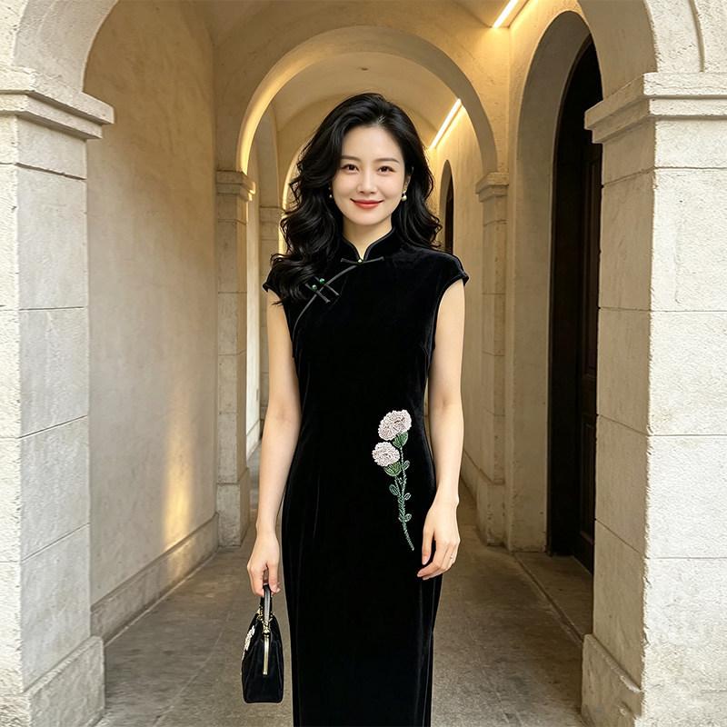 Black velvet national style new Chinese style Suzhou autumn cheongsam improved young 1011 new women's high-end feeling spring and autumn