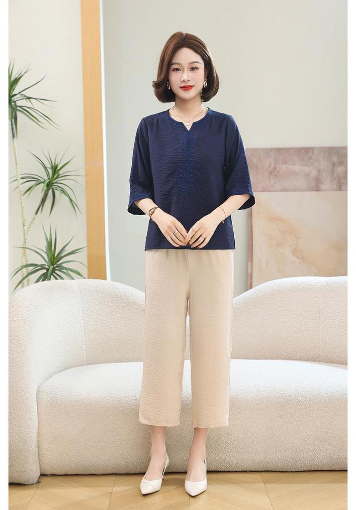 Stylish Plus Size Cotton & Linen Summer Top for Middle-Aged and Elderly Women