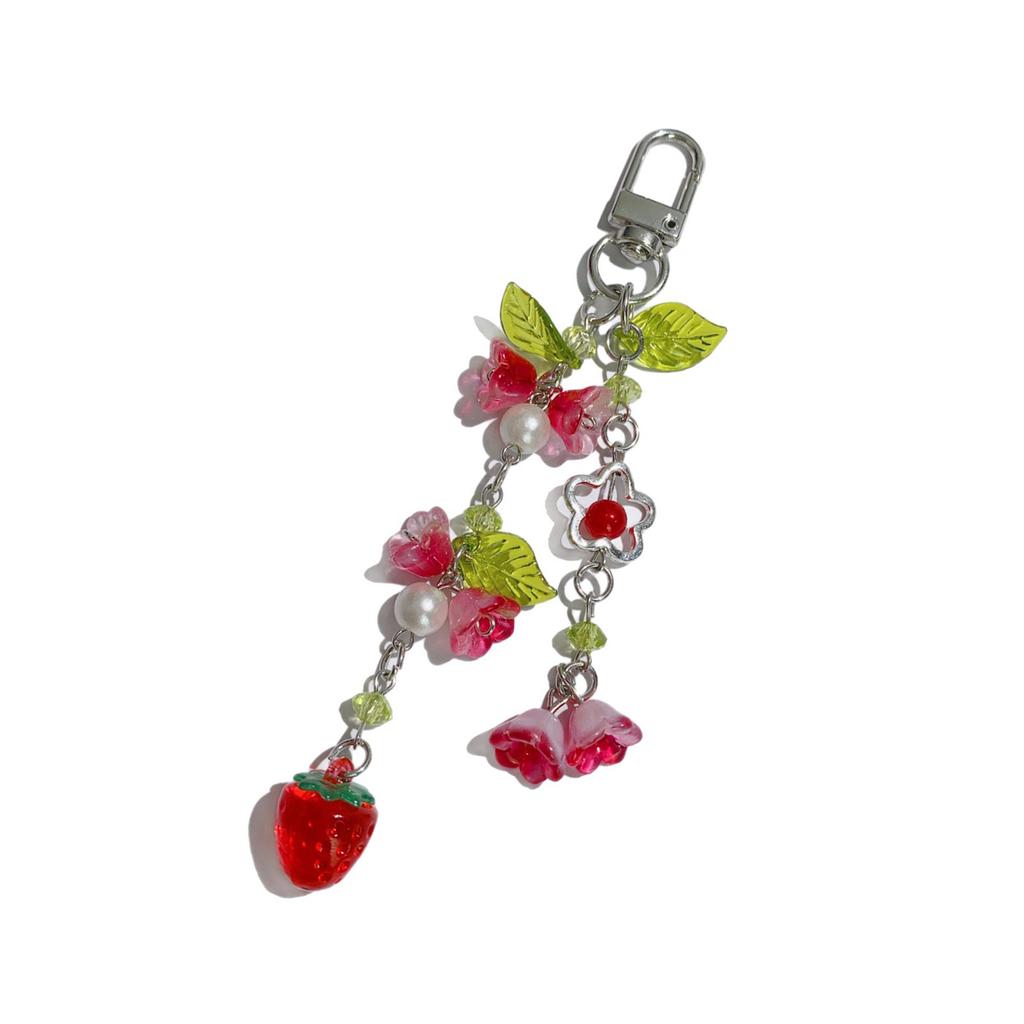Delicate Strawberry Floral Design Keyring Lightweight Portable Bag Charm Decors Handmade Strawberry Flower Keyring